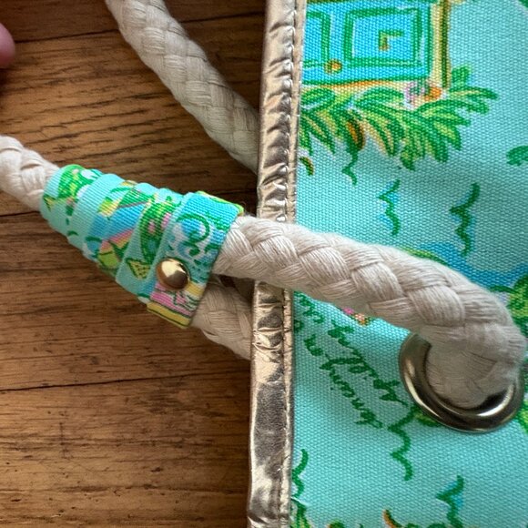 Lilly Pulitzer Pop Party Florida Shoreline Tote - NWT - Picture 9 of 11